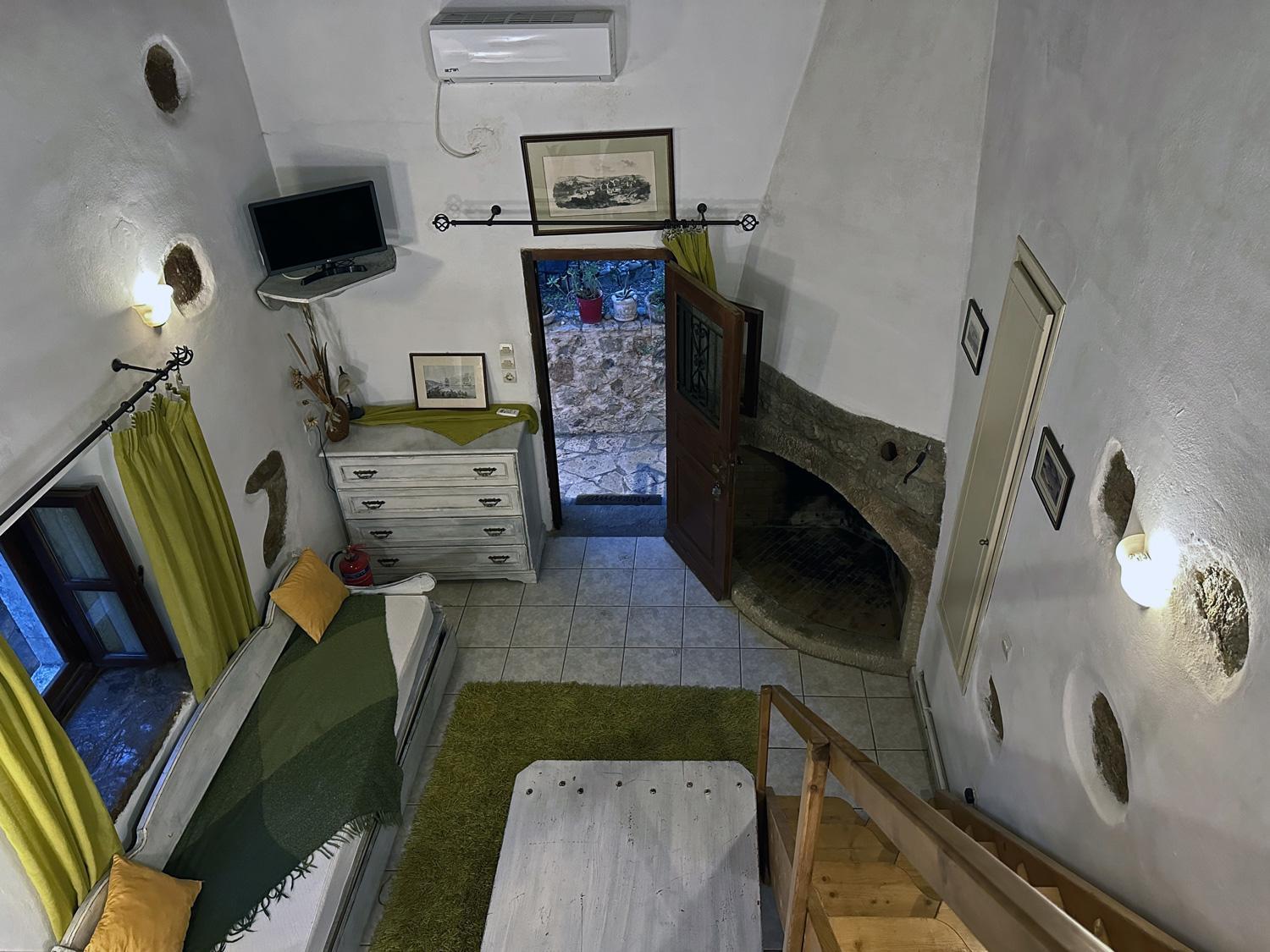 Porfyrousa Traditional Hotel Milopotamos  Ngoại thất bức ảnh