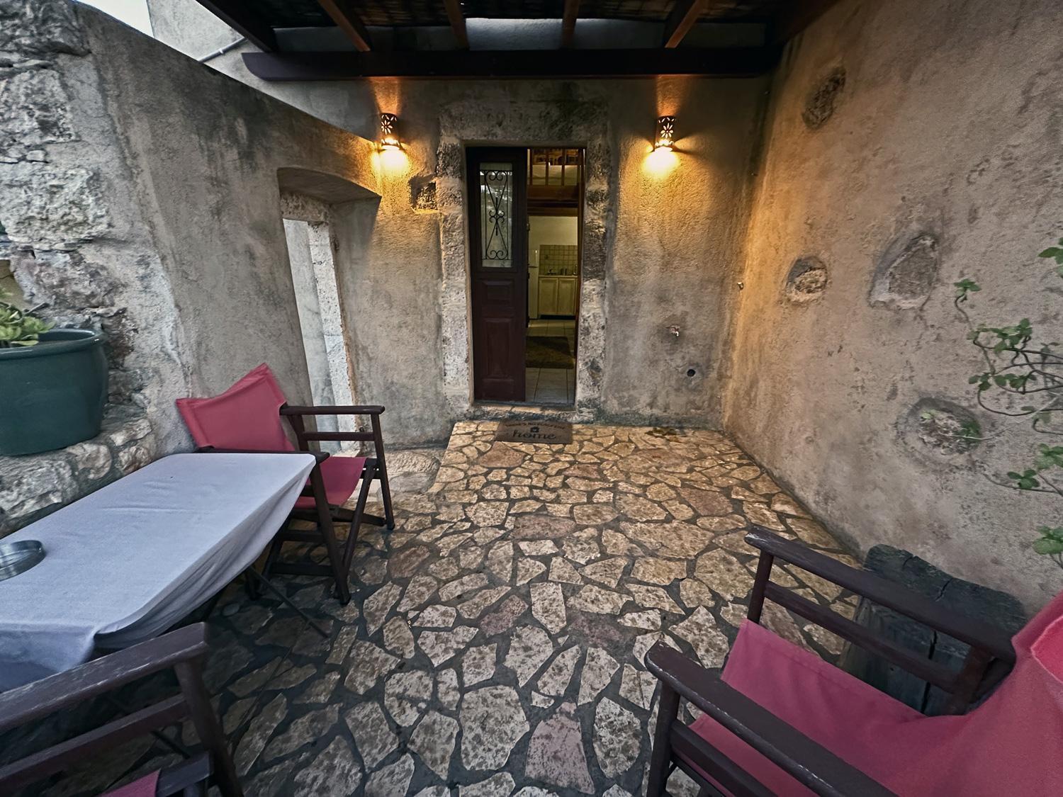 Porfyrousa Traditional Hotel Milopotamos  Ngoại thất bức ảnh