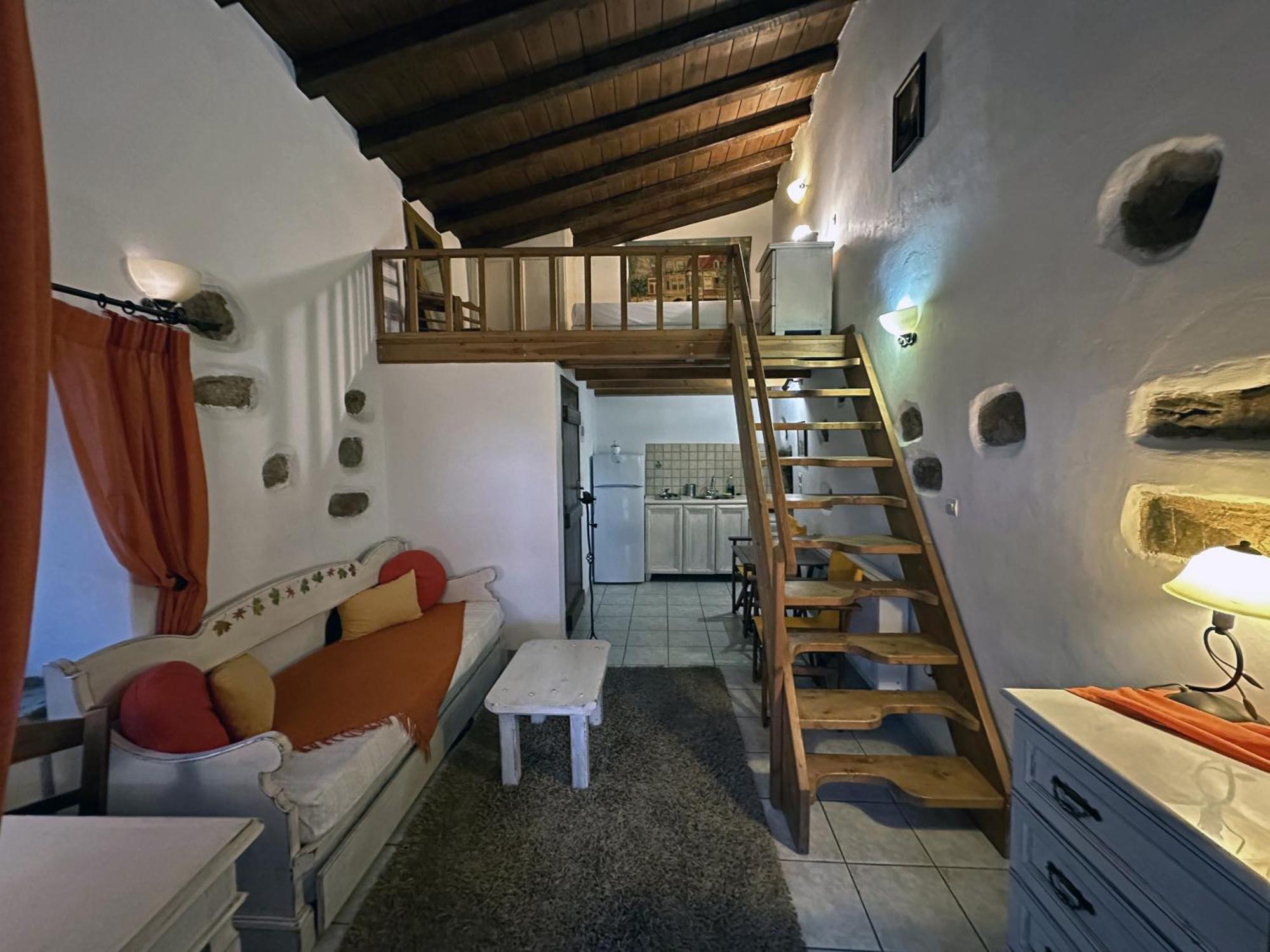 Porfyrousa Traditional Hotel Milopotamos  Ngoại thất bức ảnh