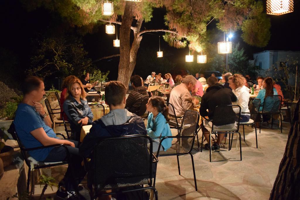 Porfyrousa Traditional Hotel Milopotamos  Ngoại thất bức ảnh