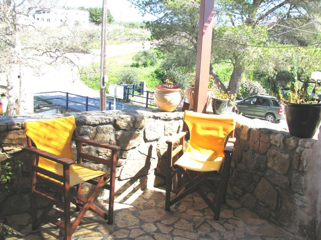 Porfyrousa Traditional Hotel Milopotamos  Ngoại thất bức ảnh